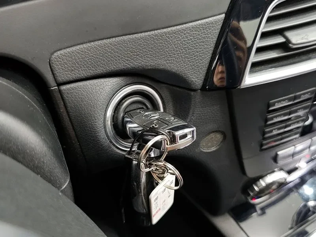 Mercedes-Benz C 220 Cdi 4Matic Edition C - автомобили, коли, обяви за нови и употребявани 15