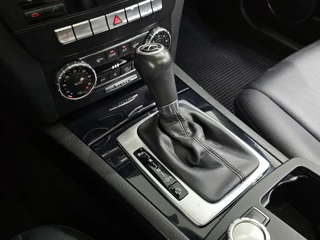 Mercedes-Benz C 220 Cdi 4Matic Edition C - автомобили, коли, обяви за нови и употребявани 8