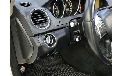 Mercedes-Benz C 220 CDI - автомобили, коли, обяви за нови и употребявани 16