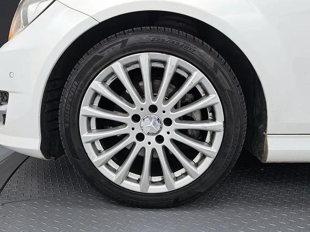 Mercedes-Benz C 220 CDI - автомобили, коли, обяви за нови и употребявани 4