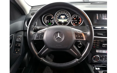 Mercedes-Benz C 220 CDI - автомобили, коли, обяви за нови и употребявани 13