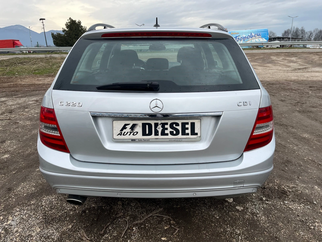 Mercedes-Benz C 220 2.2CDI-170-FEIS-LED-NAVI-ITALIA - автомобили, коли, обяви за нови и употребявани 9