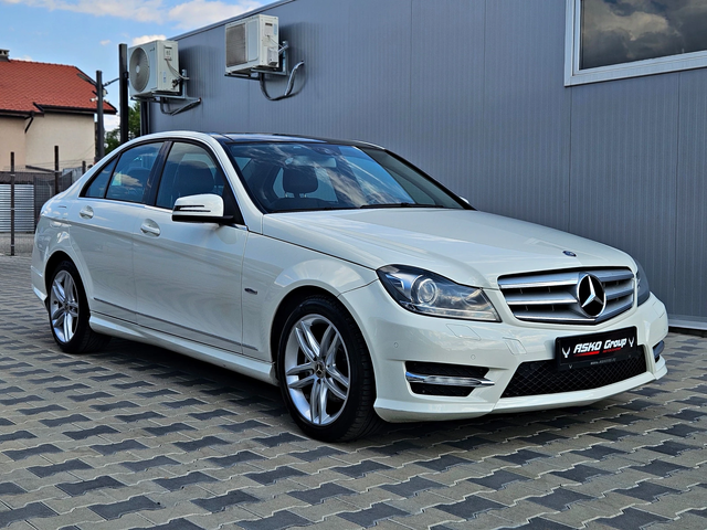 Mercedes-Benz C 220 AMG/AVANGARDE/FACE/GERMANY/PANORAMA/ADAPTIVE/LIZIN - автомобили, коли, обяви за нови и употребявани 2