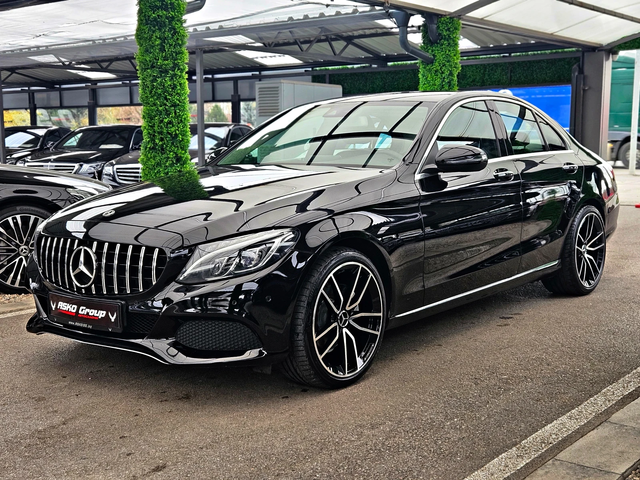 Mercedes-Benz C 220 AMG/9G/GERMANY/CAMERA/AMBIENT/FULL LED/AUTO H/LIZI - автомобили, коли, обяви за нови и употребявани 0
