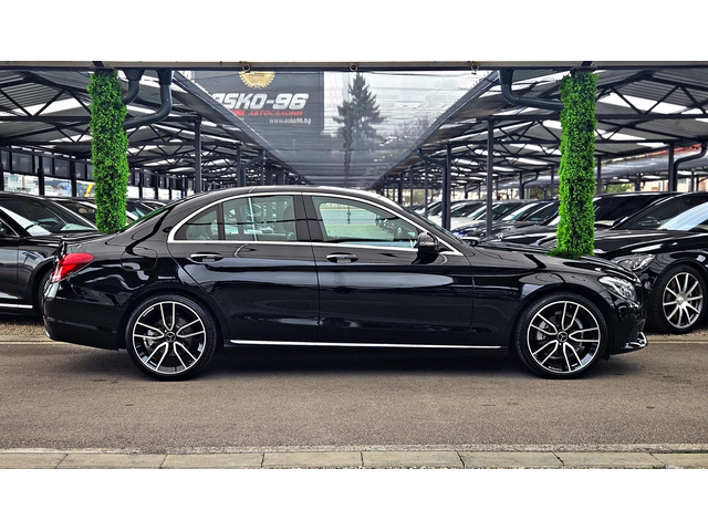 Mercedes-Benz C 220 AMG/9G/GERMANY/CAMERA/AMBIENT/FULL LED/AUTO H/LIZI - автомобили, коли, обяви за нови и употребявани 3