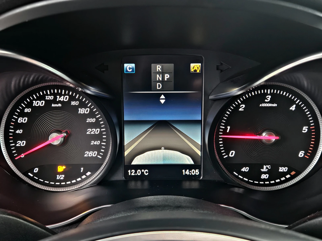 Mercedes-Benz C 220 AMG/9G/GERMANY/CAMERA/AMBIENT/FULL LED/AUTO H/LIZI - автомобили, коли, обяви за нови и употребявани 8