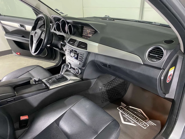 Mercedes-Benz C 220 CDI * NAVI* - автомобили, коли, обяви за нови и употребявани 6