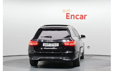 mercedes-benz-c-220-4matic-bez-zabelezhka - 3