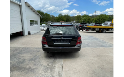 mercedes-benz-c-220 - 5