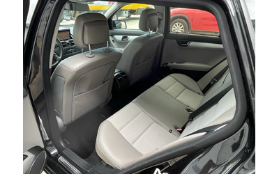 Mercedes-Benz C 220 2.2cdi * AMG* NAVI* UNIKAT* - автомобили, коли, обяви за нови и употребявани 7