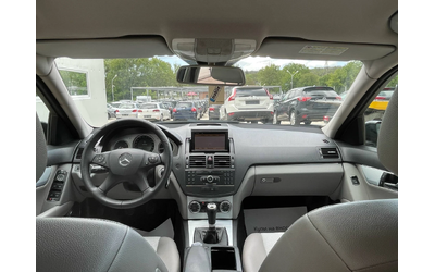 Mercedes-Benz C 220 2.2cdi * AMG* NAVI* UNIKAT* - автомобили, коли, обяви за нови и употребявани 8