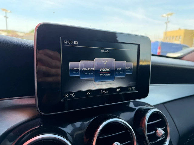 Mercedes-Benz C 220 AMG* LED* 7G* Кожа - автомобили, коли, обяви за нови и употребявани 10