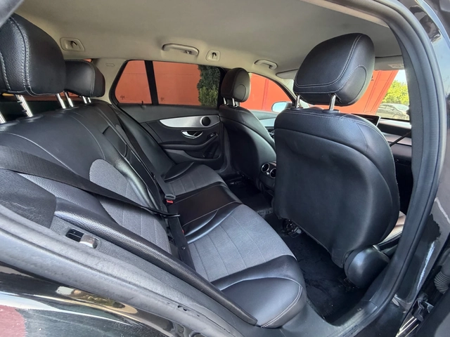 Mercedes-Benz C 220 AMG* LED* 7G* Кожа - автомобили, коли, обяви за нови и употребявани 5