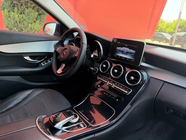 Mercedes-Benz C 220 AMG* LED* 7G* Кожа - автомобили, коли, обяви за нови и употребявани 7