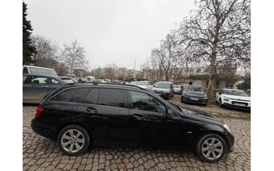 mercedes-benz-c-220 - 4