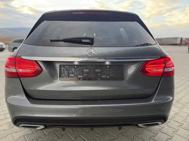 Mercedes-Benz C 220 2.2CDI 170 ks AMG PAKET Собствен лизинг !!! - автомобили, коли, обяви за нови и употребявани 5