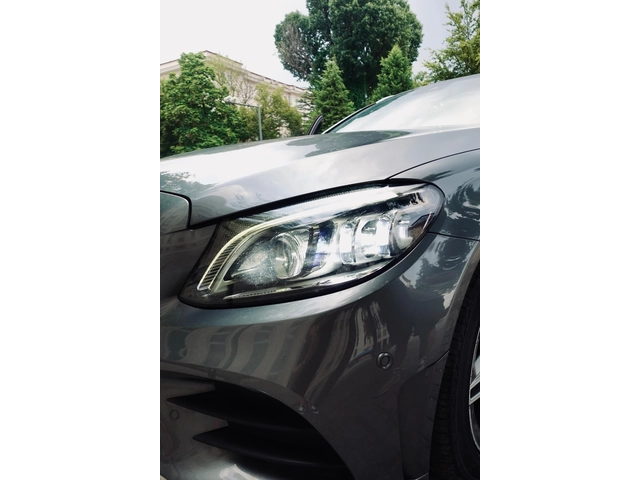 Mercedes-Benz C 220 d / AMG Line / Multibeam LED / Digital - автомобили, коли, обяви за нови и употребявани 5
