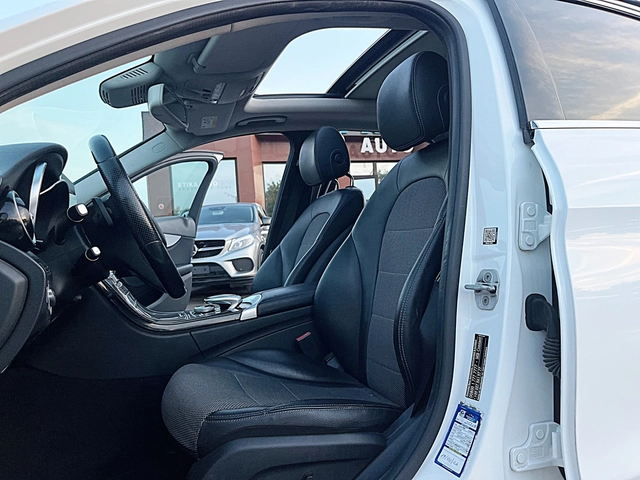 Mercedes-Benz C 220 BRABUS OPTIK-PANORAMA-LED-SPORT-BIXENON-KARBON !!! - автомобили, коли, обяви за нови и употребявани 9