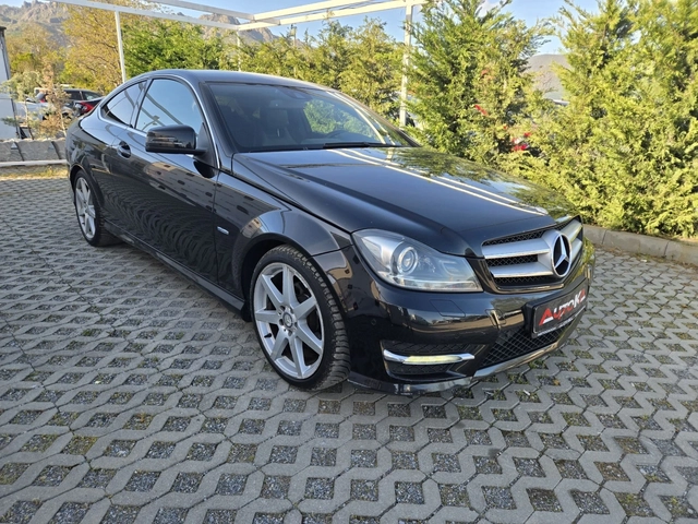 Mercedes-Benz C 220 COUPE= 2.2CDI-170кс= AMG LINE= FACE= NAVI= КСЕНОH - автомобили, коли, обяви за нови и употребявани 1