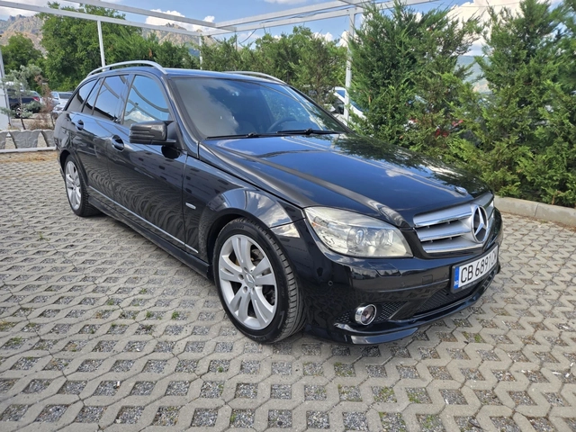 Mercedes-Benz C 220 2.2CDI-170кс= АВТОМАТ= AMG LINE= H&K= NAVI= КСЕНОН - автомобили, коли, обяви за нови и употребявани 1