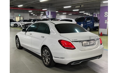 mercedes-benz-c-220 - 1