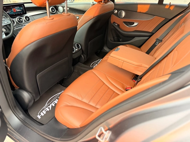 Mercedes-Benz C 220 d= 4Matic= AMG= Digital= Keyless Go= Burmester= Pa - автомобили, коли, обяви за нови и употребявани 12