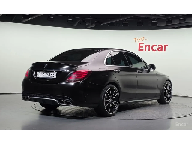 Mercedes-Benz C 220 d / C63 AMG ПАКЕТ / ПАНОРАМА / КАМЕРА / HUD / - автомобили, коли, обяви за нови и употребявани 1
