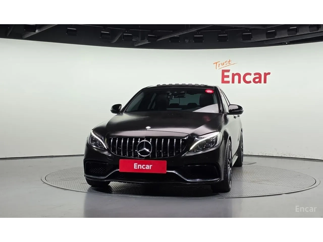 Mercedes-Benz C 220 d / C63 AMG ПАКЕТ / ПАНОРАМА / КАМЕРА / HUD / - автомобили, коли, обяви за нови и употребявани 2