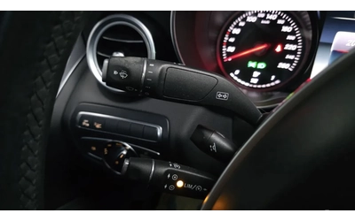 Mercedes-Benz C 220 d / AMG ПАКЕТ / HUD - автомобили, коли, обяви за нови и употребявани 12