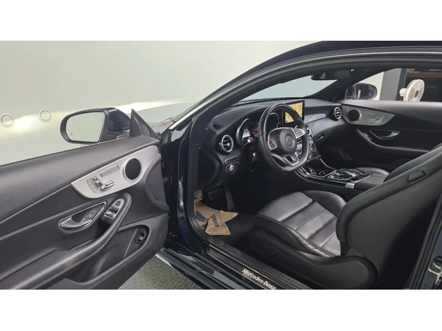 Mercedes-Benz C 220 d / AMG ПАКЕТ / HUD - автомобили, коли, обяви за нови и употребявани 5
