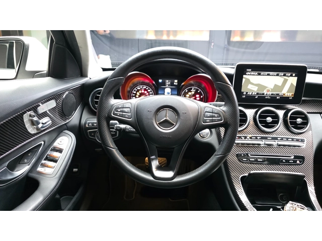 Mercedes-Benz C 220 Avantgarde - автомобили, коли, обяви за нови и употребявани 12