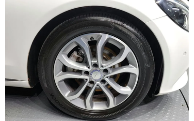 mercedes-benz-c-220-avantgarde - 4