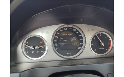 Mercedes-Benz C 220 CDI - автомобили, коли, обяви за нови и употребявани 12