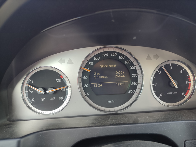 Mercedes-Benz C 220 CDI - автомобили, коли, обяви за нови и употребявани 12