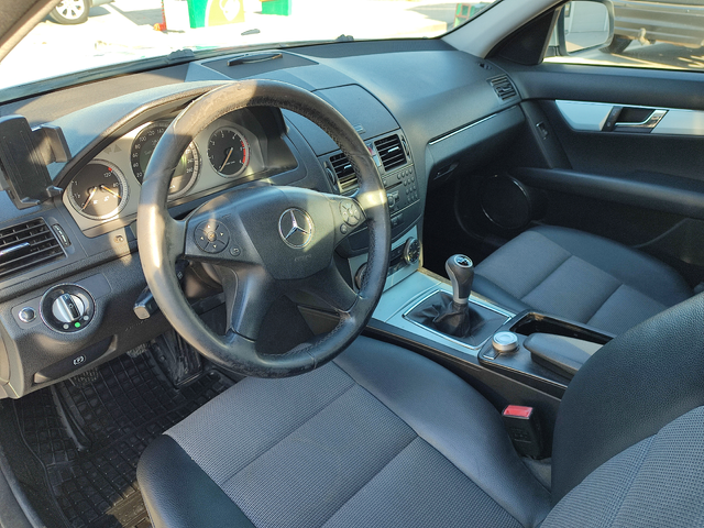 Mercedes-Benz C 220 CDI - автомобили, коли, обяви за нови и употребявани 8