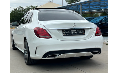 mercedes-benz-c-220-d-amg-line-with-full-service-history - 5