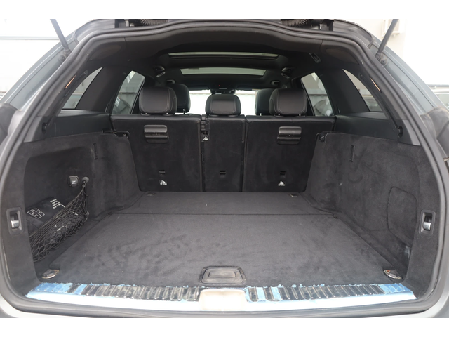 Mercedes-Benz C C - автомобили, коли, обяви за нови и употребявани 9