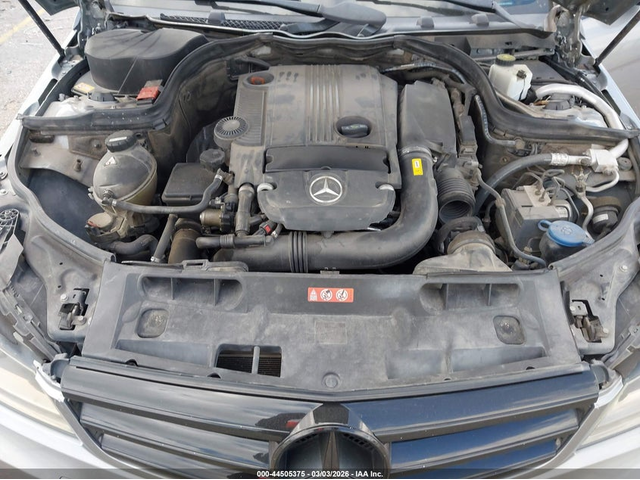 Mercedes-Benz C 250 1.8L I-4 DI, DOHC, VVT, TURBO, 201HP Rear Wheel Drive - автомобили, коли, обяви за нови и употребявани 9