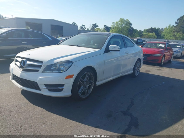 Mercedes-Benz C 250 1.8L I-4 DI, DOHC, VVT, TURBO, 201HP Rear Wheel Drive - автомобили, коли, обяви за нови и употребявани 1
