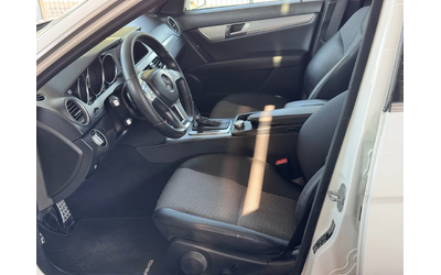 Mercedes-Benz C 250 CDI 4MATIC AMG 204кс * ПАНОРАМА* ТОП* - автомобили, коли, обяви за нови и употребявани 8