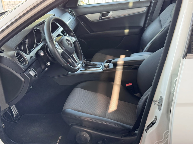 Mercedes-Benz C 250 CDI 4MATIC AMG 204кс * ПАНОРАМА* ТОП* - автомобили, коли, обяви за нови и употребявани 8