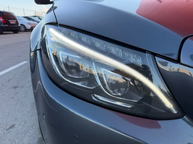 Mercedes-Benz C 250 BiTurbo* AMG* LED - автомобили, коли, обяви за нови и употребявани 3