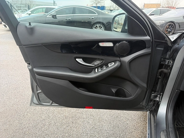 Mercedes-Benz C 250 ПРОДАДЕНА !!! - автомобили, коли, обяви за нови и употребявани 6