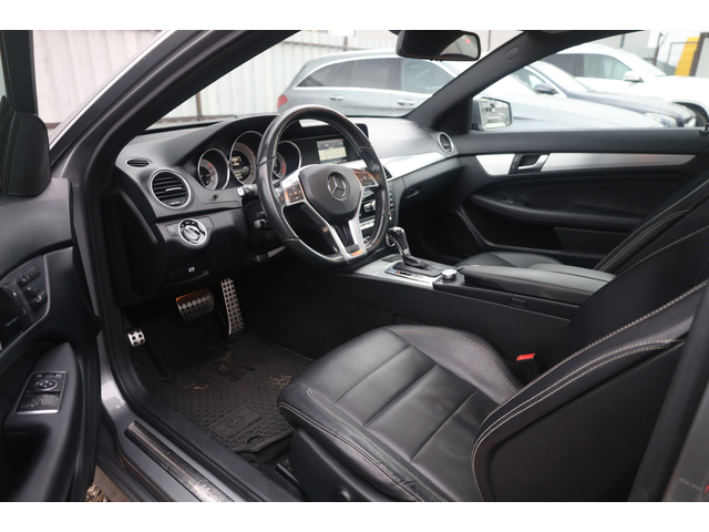 Mercedes-Benz C C - автомобили, коли, обяви за нови и употребявани 10