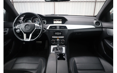 Mercedes-Benz C C - автомобили, коли, обяви за нови и употребявани 11