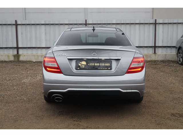 Mercedes-Benz C C - автомобили, коли, обяви за нови и употребявани 5