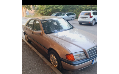 Mercedes-Benz C 250 Седан - автомобили, коли, обяви за нови и употребявани 17