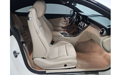 Mercedes-Benz C 300 AMG* 9G* BURMASTER* PANO* KEYLESS GO* AMBIENT* FAC - автомобили, коли, обяви за нови и употребявани 11