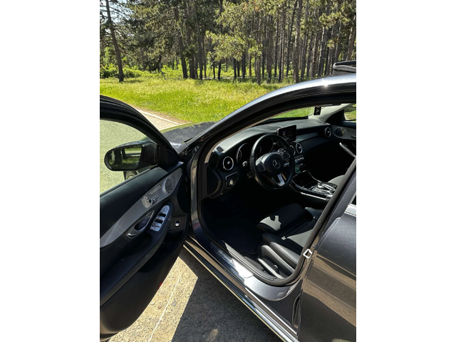 Mercedes-Benz C 300 4MATIC* Burmester* Keyless* Камера* Панорама* Подг - автомобили, коли, обяви за нови и употребявани 5