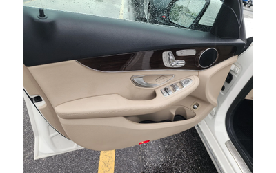 Mercedes-Benz C 300 FACELIFT* KEYLESS GO* М.ТОЧКА* ПОДГРЕВ* KAMERA - автомобили, коли, обяви за нови и употребявани 12